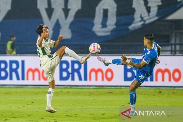 Persib Bandung Memerlukan Empat Poin Lagi untuk Meraih Gelar Juara