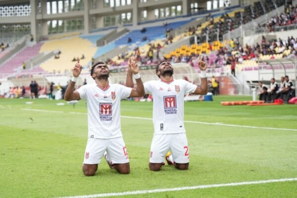 Sayuri Bersaudara Dipanggil ke Timnas untuk Kualifikasi Piala Dunia Sayuri Bersaudara Dipanggil ke Timnas untuk Kualifikasi Piala Dunia